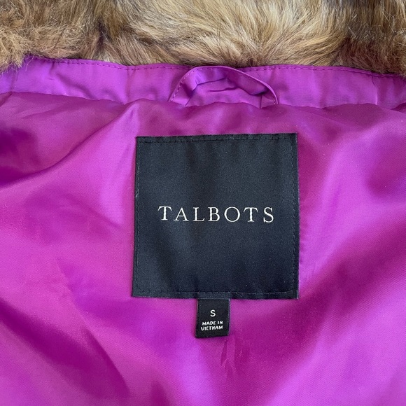 Talbots Red Puffer Vest! - Picture 5 of 7